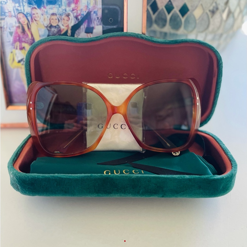 Gucci 62 MM Cat-eye Square Sunglasses NWT
